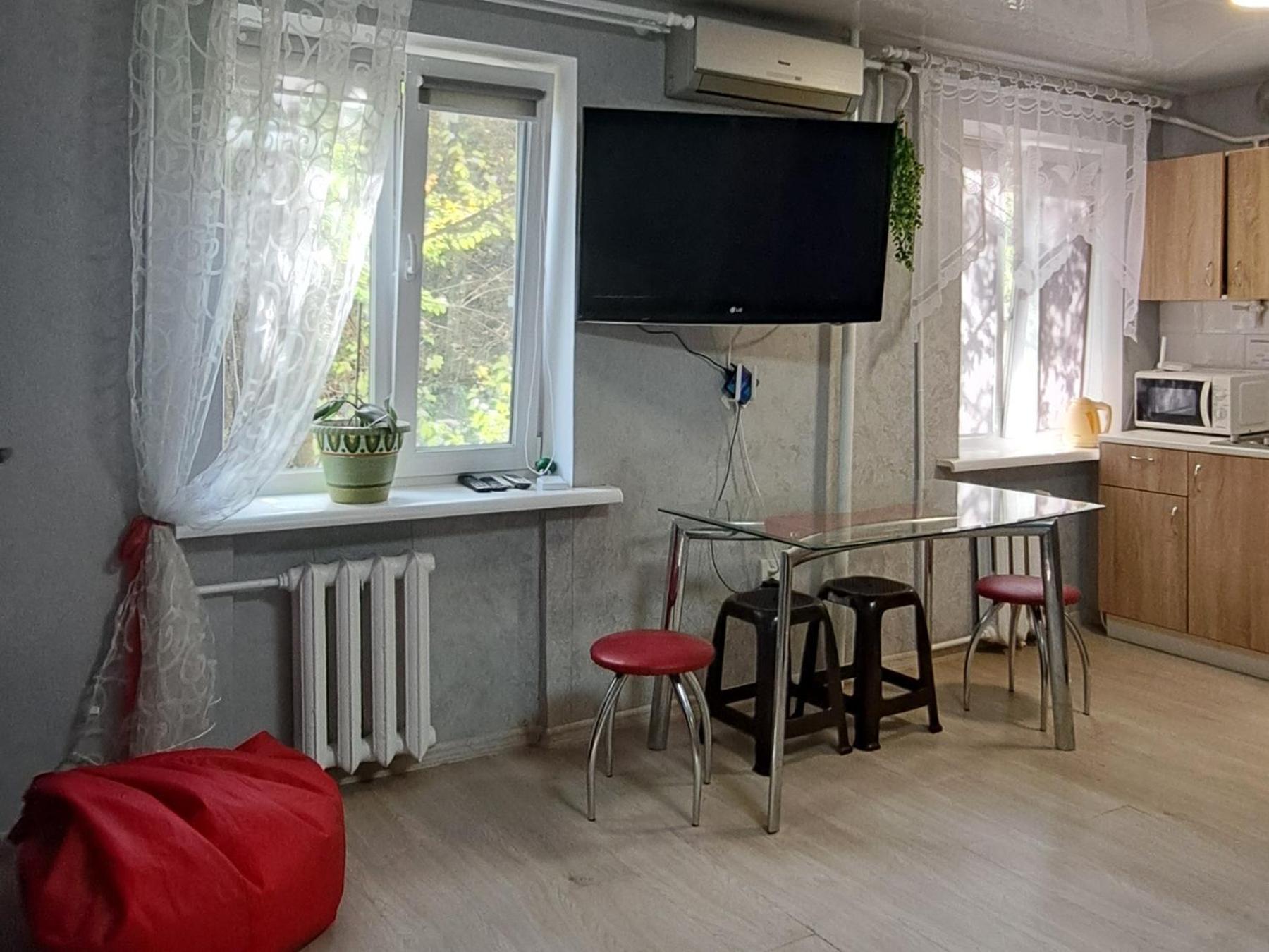 Студия 2 Комнаты В Центре Города Kryvyi Rih Dış mekan fotoğraf